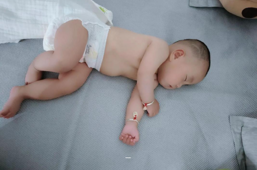 广州供卵代怀包生男孩宝宝黄疸值多少才正常